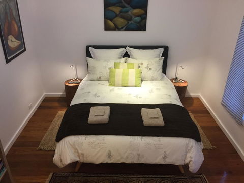 Smiths Lake House - Accommodation Georgetown 12