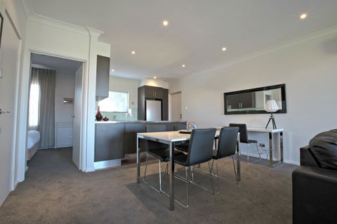 Adelaide DressCircle Apartments - Archer Street - Accommodation Georgetown 8