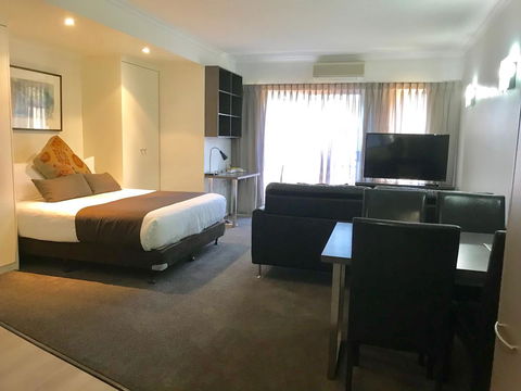 Adelaide DressCircle Apartments - Archer Street - Accommodation Georgetown 4