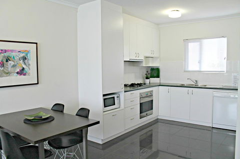 Adelaide DressCircle Apartments - Archer Street - Accommodation Georgetown 10