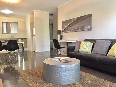 Adelaide DressCircle Apartments - Archer Street - Accommodation Georgetown 7