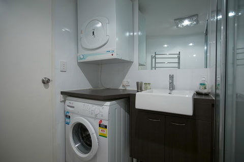 Adelaide DressCircle Apartments - Archer Street - Accommodation Georgetown 16