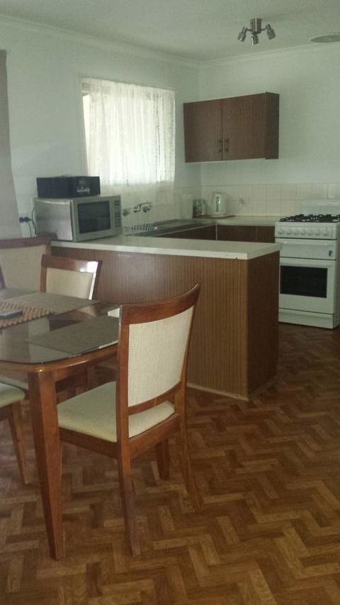 The Quorn-er House - Accommodation Georgetown 12