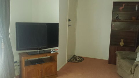 The Quorn-er House - Accommodation Georgetown 17