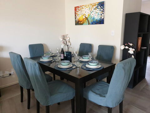 Explore Adelaide, Gawler, The Barossa And Clare Valleys All-in-one - Accommodation Georgetown 2