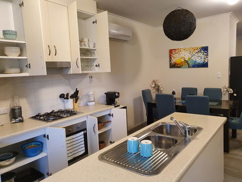 Explore Adelaide, Gawler, The Barossa And Clare Valleys All-in-one - Accommodation Georgetown 7