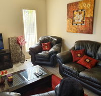 Explore Adelaide Gawler the Barossa and Clare Valleys all-in-one - Accommodation Georgetown