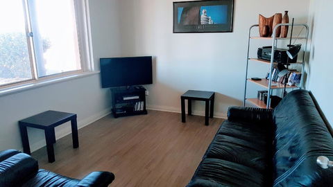 Beachside Escape On The Esplanade - Accommodation Georgetown 6