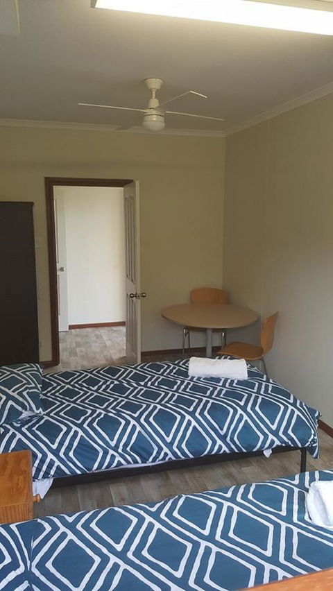 Beachside Escape On The Esplanade - Accommodation Georgetown 9