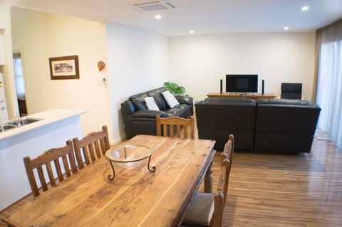 Longreach At Port Elliot - Accommodation Georgetown 4