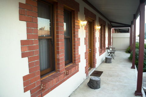 Longreach At Port Elliot - Accommodation Georgetown 0