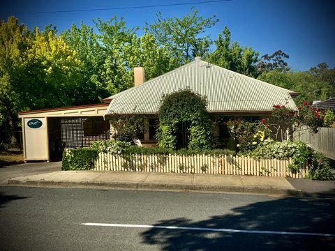 Oats Cottage - Accommodation Georgetown 0