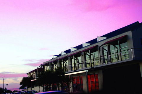 Semaphore Blue Apartments - Accommodation Georgetown 10