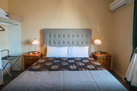 Tailem Bend Riverside Hotel - Accommodation Georgetown 2