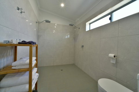 Great Northern Lodge - Accommodation Georgetown 2