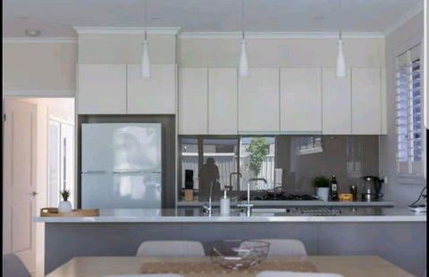 Belford Luxury * New * Clean * Cafes * Near CBD - Accommodation Georgetown 10