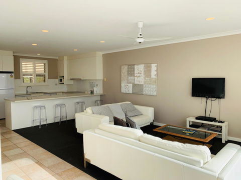 The Bluff Resort Apartments - Accommodation Georgetown 6