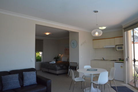 The Bluff Resort Apartments - Accommodation Georgetown 24
