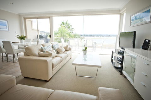 The Bluff Resort Apartments - Accommodation Georgetown 14