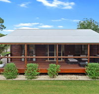 The Log Cabin - 47 Jetty Road - Accommodation Georgetown
