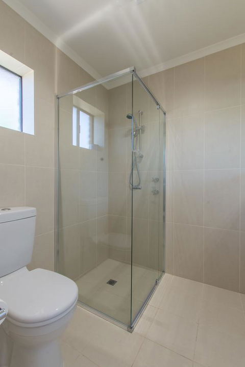 Mick O\'Sheas - Accommodation Georgetown 23