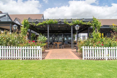 Mick O\'Sheas - Accommodation Georgetown 39