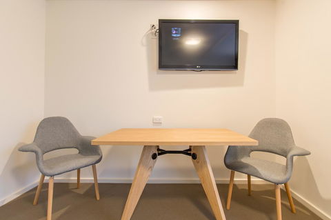 Mick O\'Sheas - Accommodation Georgetown 13