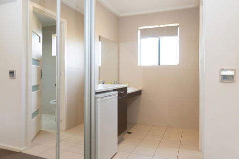 Mick O\'Sheas - Accommodation Georgetown 3