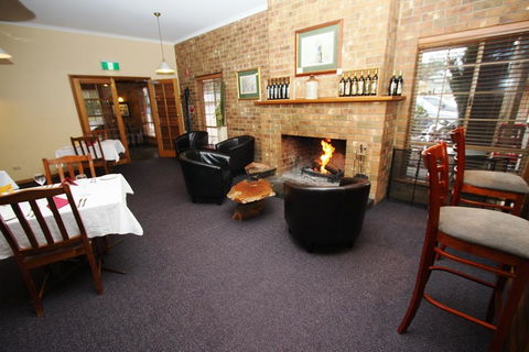 Clare Central - Accommodation Georgetown 25