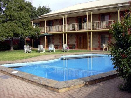 Clare Central - Accommodation Georgetown 5