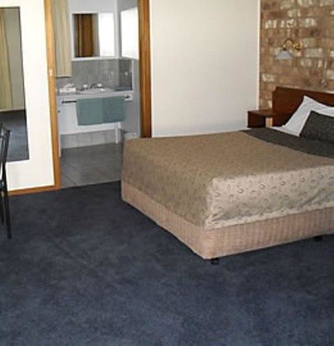 Clare Central - Accommodation Georgetown 44