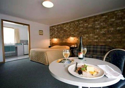 Clare Central - Accommodation Georgetown 30