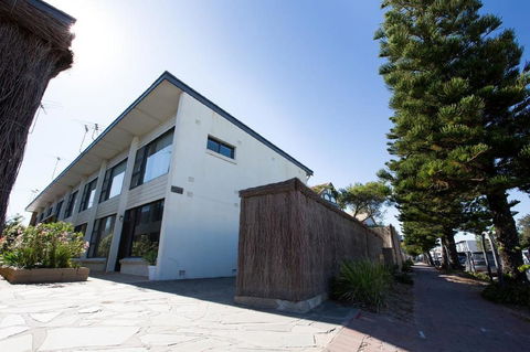 The One @ Henley Beach - Accommodation Georgetown 8