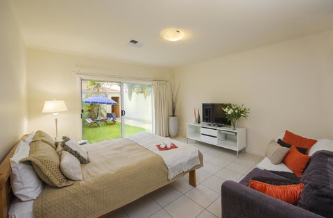Adelaide Luxury Beach House - Accommodation Georgetown 33