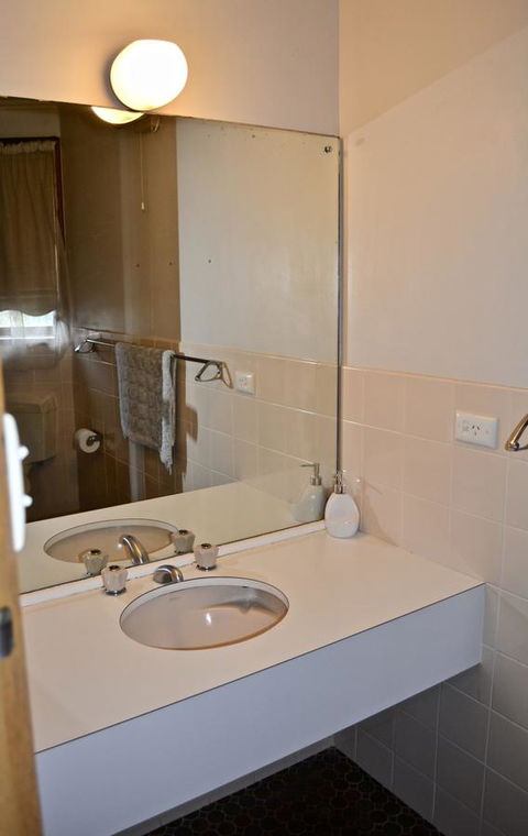 Dolphinview - Accommodation Georgetown 8