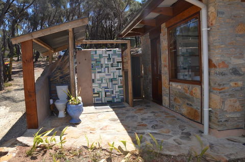 Of Stone & Wood Guesthouse - Accommodation Georgetown 16