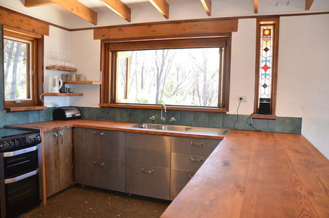Of Stone & Wood Guesthouse - Accommodation Georgetown 10