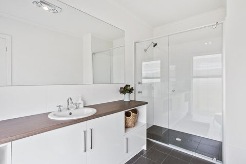 Sea View At Silver Sands - C21 SouthCoast Holidays - Accommodation Georgetown 12