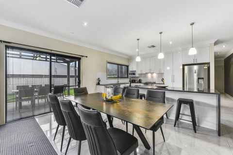 Accommodation On Lansell 2 - Accommodation Georgetown 6