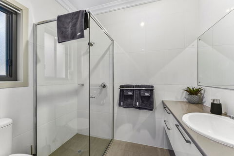 Accommodation On Lansell 2 - Accommodation Georgetown 5