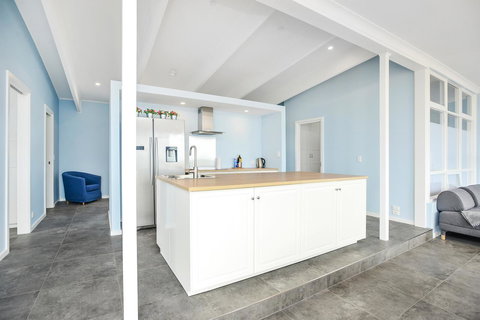 Salomon Sea Haus - Sellicks Beach - C21 SouthCoast Holidays - Accommodation Georgetown 2