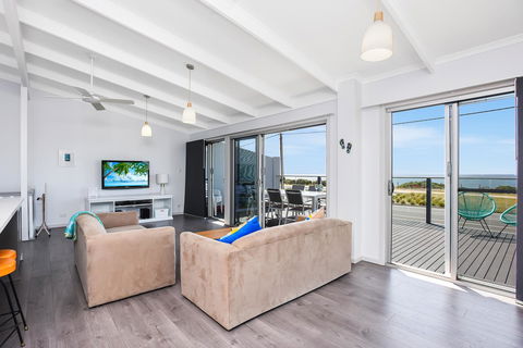 Sorrento - Aldinga Beach - Accommodation Georgetown 4