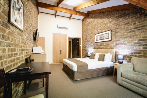 The Lodge By Manna - Accommodation Georgetown 3
