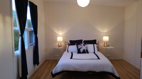 The Sandland Shack - Accommodation Georgetown 1