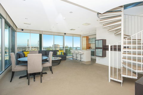 Glenelg Skyline Penthouse - Accommodation Georgetown 40