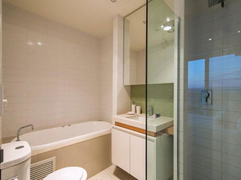 Glenelg Skyline Penthouse - Accommodation Georgetown 21