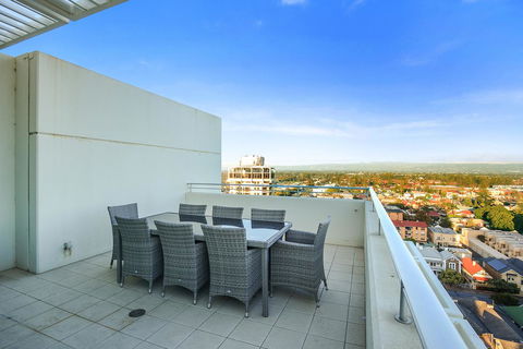 Glenelg Skyline Penthouse - Accommodation Georgetown 6