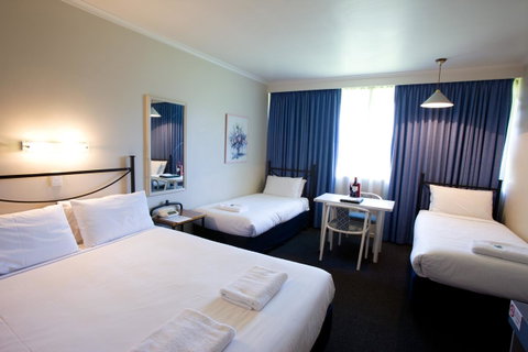 The Commodore - Accommodation Georgetown 26