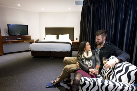 The Commodore - Accommodation Georgetown 37
