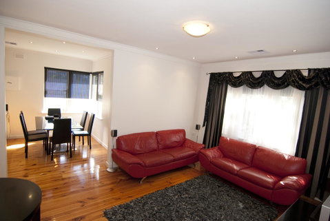 The Commodore - Accommodation Georgetown 15